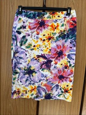Floral Pencil Skirt in Multi-Color